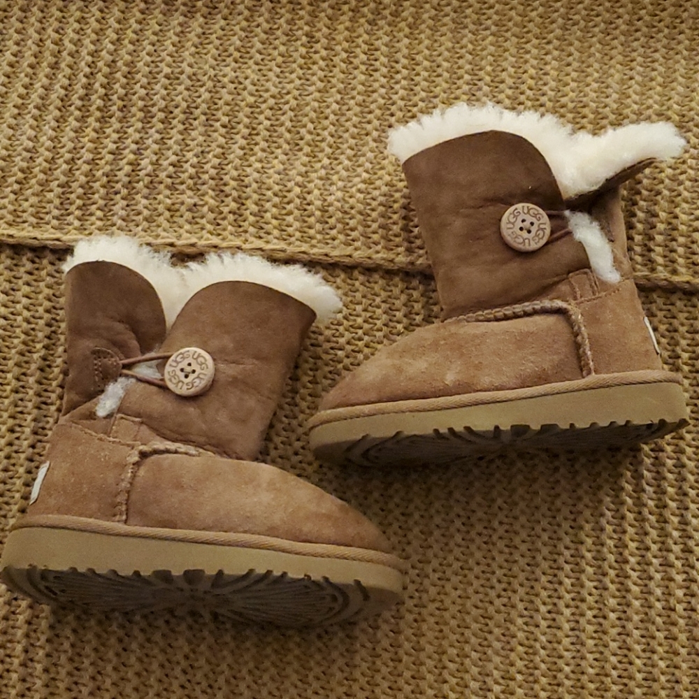 Toddler UGGS